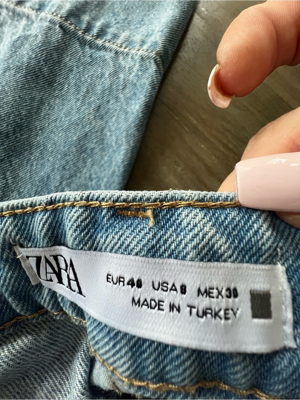 Zara Wide-Leg Panel Seam Jeans in Light Blue - Picture 3 of 4